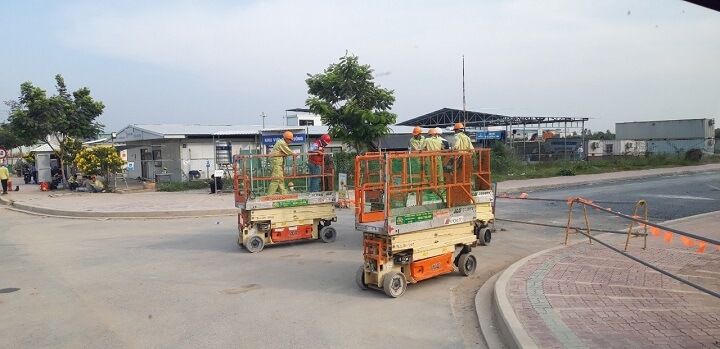 Xe nâng người KCN Biên Hòa Đồng Nai