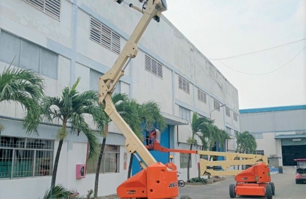 Aerial work platform rental in Tan Binh Industrial Park