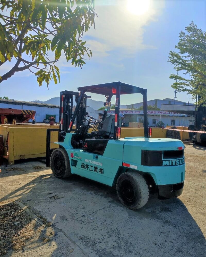 Rent a forklift in Nghe An