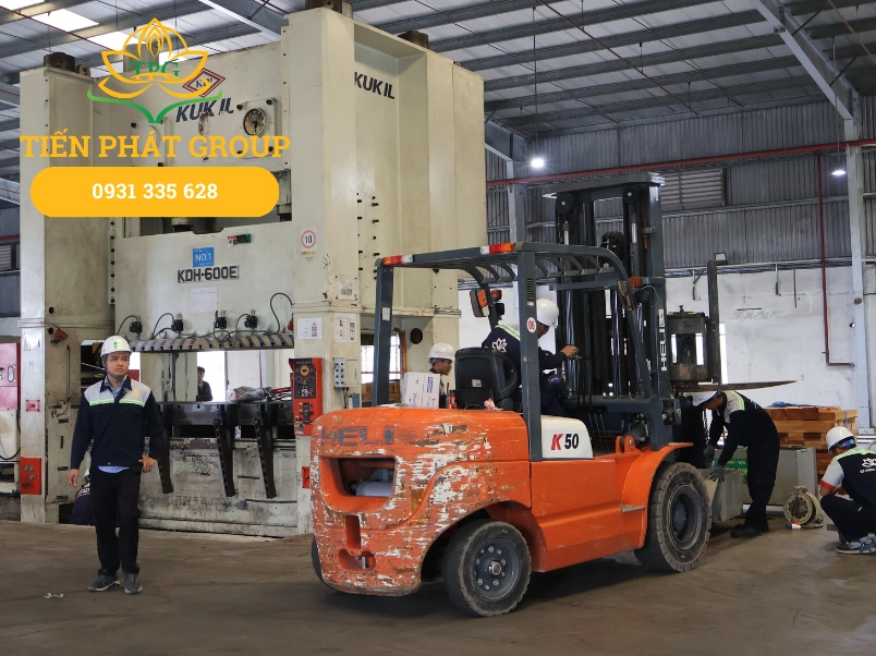 6_nhom_xe_nang_hang_phY_biYn_nhYt_2026