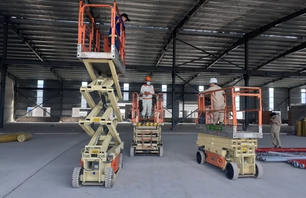 Aerial work platform rental in Uyen Hung Industrial Park