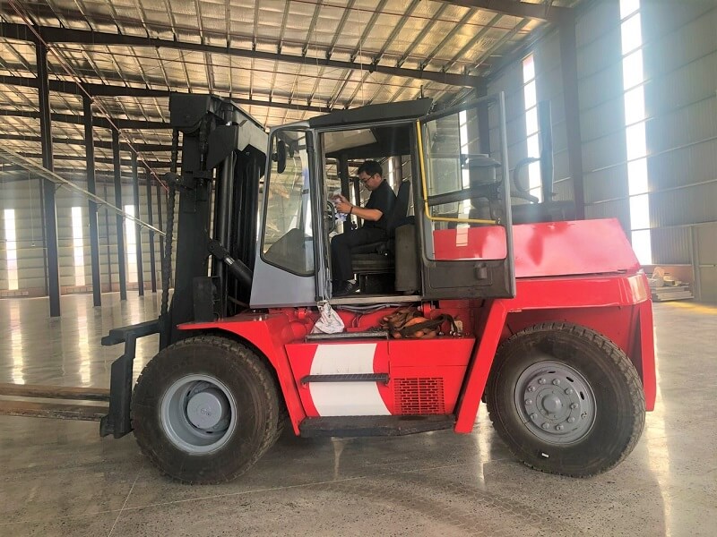 Rent forklifts in Thuan Dao Industrial Park