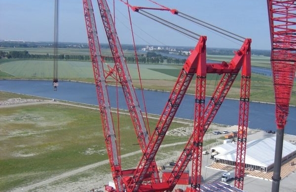 Types of cranes in construction