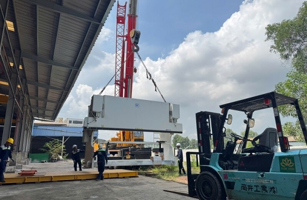 di dời nhà máy, đóng rút container tại Bến Cát