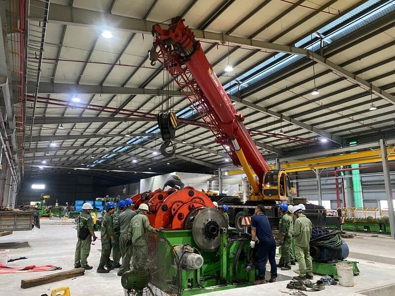 Dịch vụ nâng hạ bằng xe cẩu Dịch vụ nâng hạ bằng xe cẩu