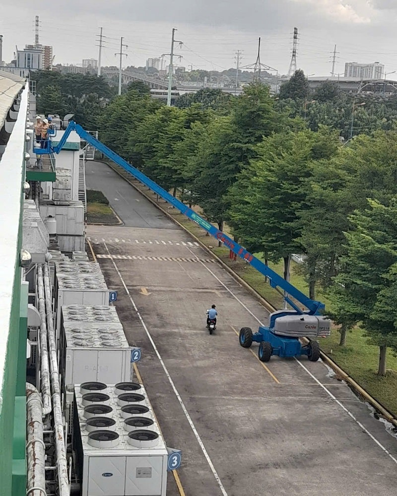thuê xe Boom Lift ở Bến Cát