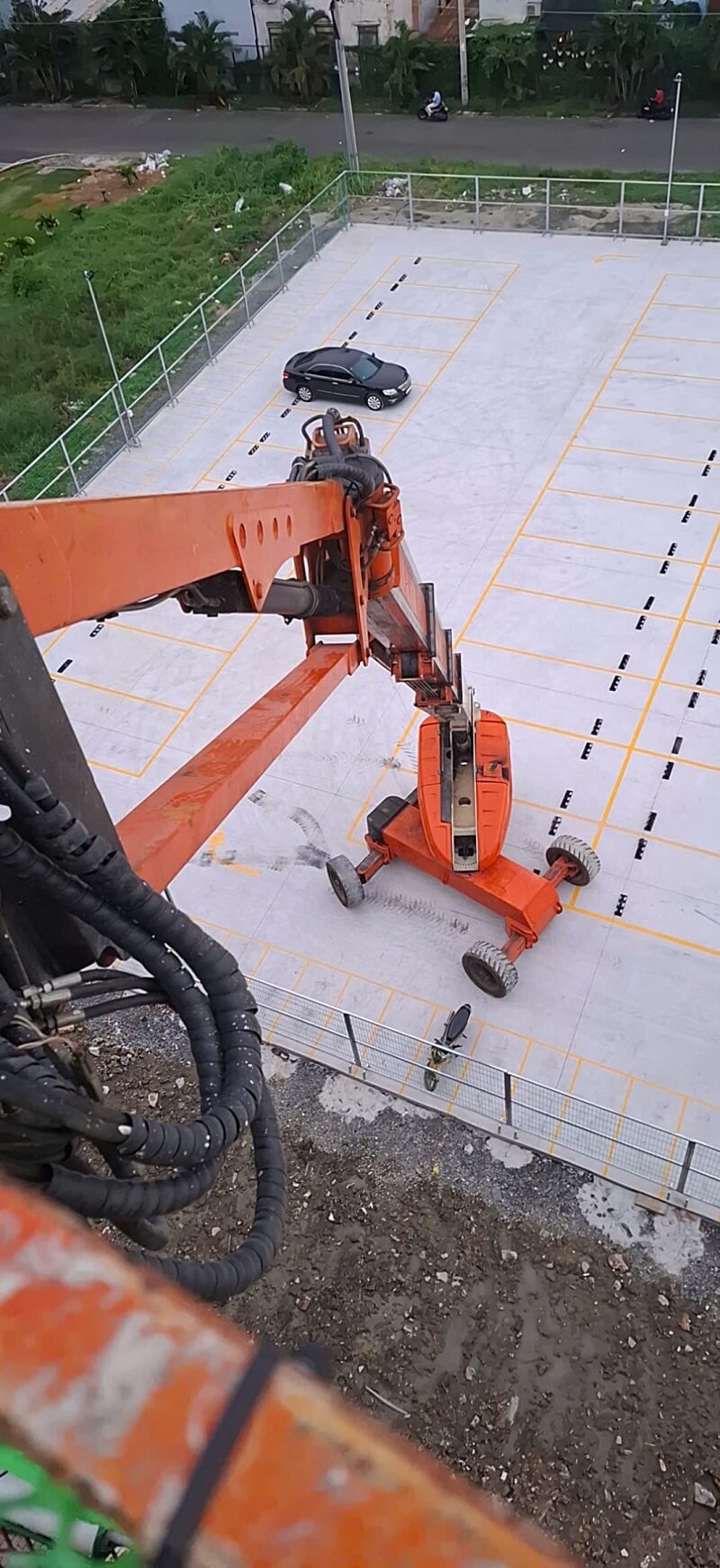 thuê xe boom 43m tại Mayxaydungvn thuê xe boom 43m tại Mayxaydungvn