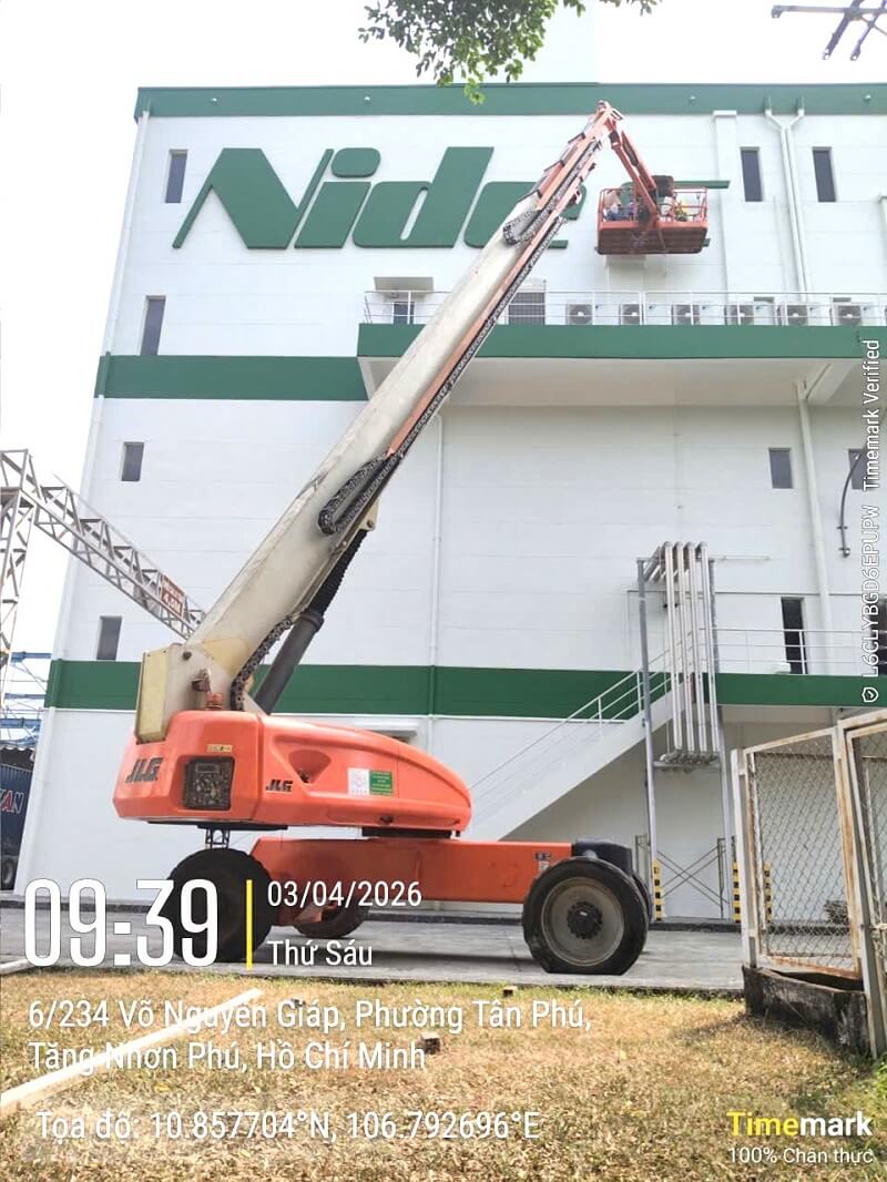 Xe nâng người JLG 1350 43m Xe nâng người JLG 1350 43m