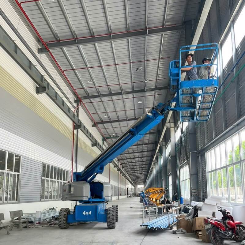 thuê xe nâng người tại Tân Đông Hiệp