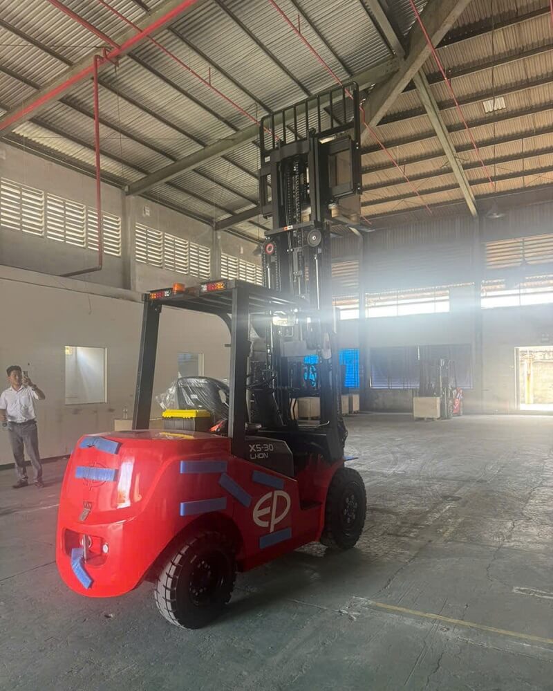 Cho thuê xe nâng điện tại Phú Giáo thuê xe nâng điện tại Phú Giáo