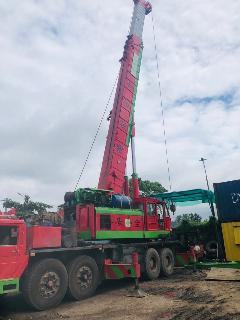 thuê xe cẩu Kato 120 tấn tại Tây Ninh