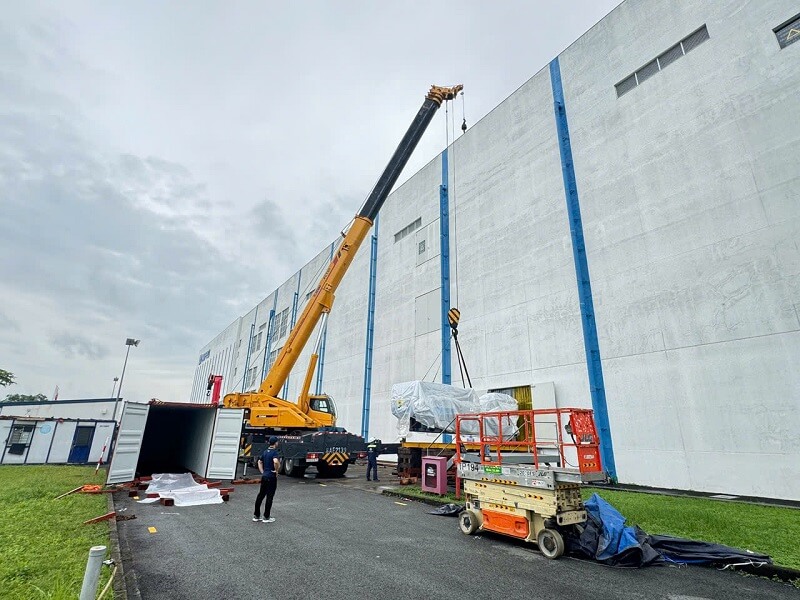 Dịch vụ nâng hạ máy ép nhựa Dịch vụ nâng hạ máy ép nhựa