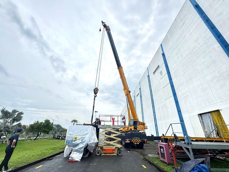 Dịch vụ đóng rút Container máy ép nhựa đóng rút Container máy ép nhựa