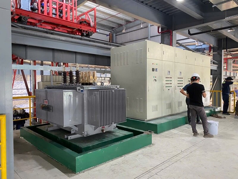đưa máy biến thế vào vị trí